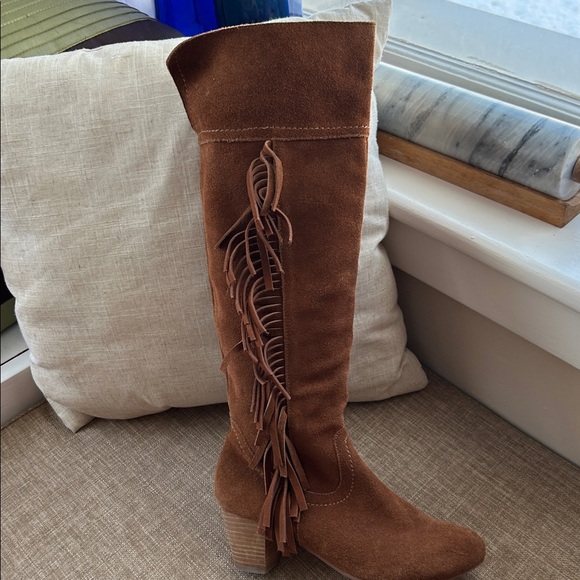 # 141 suede 100% leather fringe boots size 6 - Picture 2 of 6